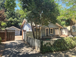 837 Chapman St, San Jose, CA 95126