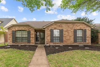 2701 Deer Creek Ct, Garland, TX 75040