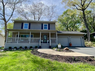 194 Vernon St, Williams Bay, WI 53191