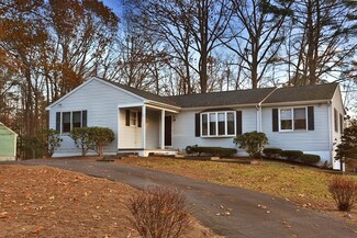 5 Alpine Dr, Haverhill, MA 01830