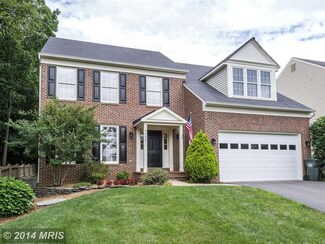 2308 Arden St, Dunn Loring, VA 22027