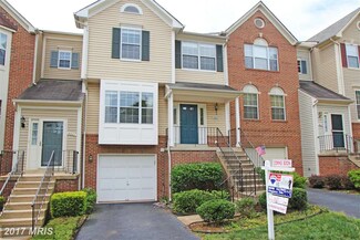 5603 Glenwood Mews Dr, Alexandria, VA 22315