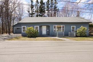 9 Fairground Rd, Ellsworth, ME 04605