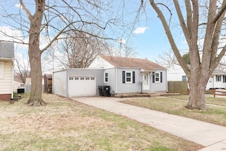 1725 Grant St, Beloit, WI 53511