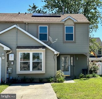 11 Ark Ct, Sewell, NJ 08080