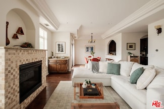 11582 Moorpark St Unit 204, Studio City, CA 91602