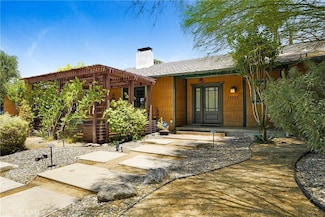 19201 Santa Rita St, Tarzana, CA 91356
