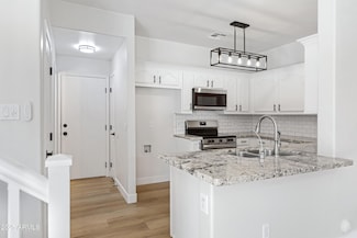 1563 S Longspur Ln, Gilbert, AZ 85296