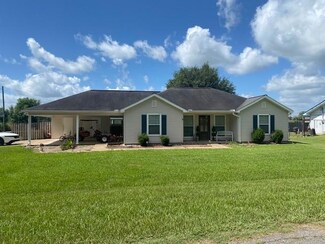 386 Michael Dr, Moreauville, LA 71355