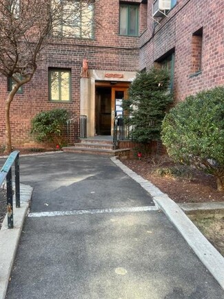 1595 Metropolitan Ave Unit 7F, Bronx, NY 10462