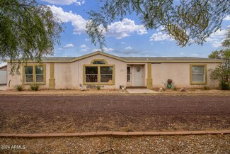 10090 E Twin Spurs Ln, Florence, AZ 85132