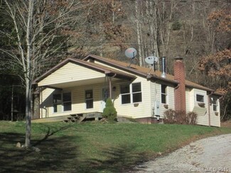 269 Terrys Gap Rd, Fletcher, NC 28732