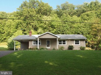 100 Lough Rd, Franklin, WV 26807