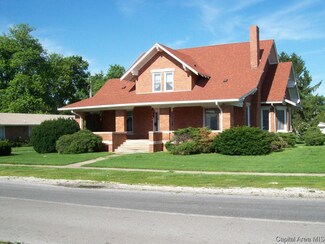 11 S Mechanic St, Winchester, IL 62694