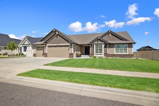 1739 E Thunder Mountain Rd, Billings, MT 59106