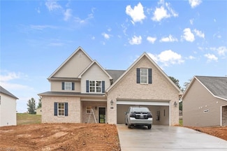 6963 Orchard Path Dr, Clemmons, NC 27012