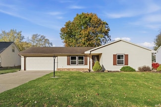 8513 Maple Bluff Ct, New Haven, IN 46774