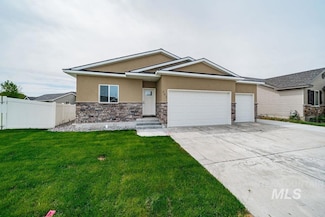 665 Emma Ct, Idaho Falls, ID 83402