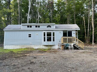 96 Thomas Pond Shore Rd, Casco, ME 04015