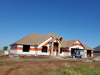 11893 NE Happy Hollow Rd, Apache, OK 73006