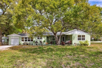 1984 Trotter Rd, Largo, FL 33774