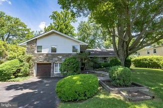 1427 Autumn Rd, Jenkintown, PA 19046