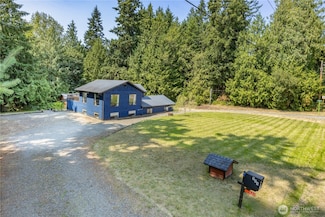 121 S 7th Ave, Port Hadlock, WA 98339