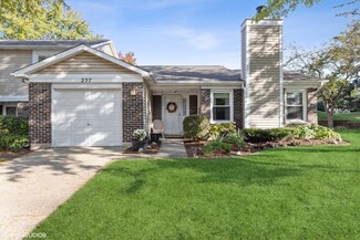 237 Signature Dr Unit 8, Bloomingdale, IL 60108