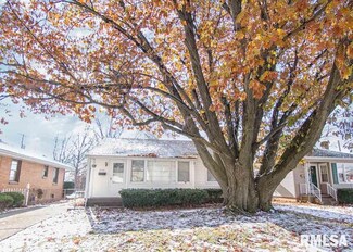 2714 W Wendarm Ct, West Peoria, IL 61604