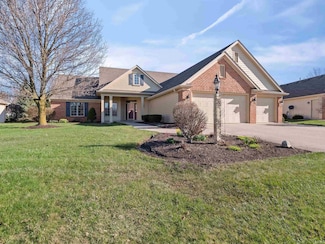 1908 Bent Tree Ct, Auburn, IN 46706