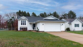 3531 Briarcrest Dr, Eau Claire, WI 54701