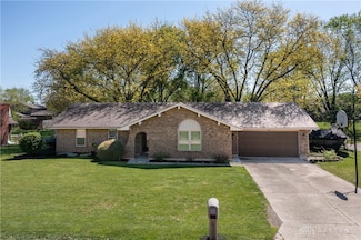 6805 Roberta Dr, Tipp City, OH 45371