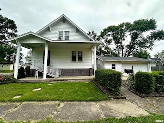 1414 Roosevelt Ave, Eldorado, IL 62930