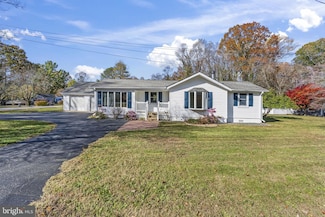 43124 Coles Dr, Hollywood, MD 20636