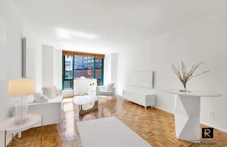 1 Irving Place Unit P8N, New York, NY 10003