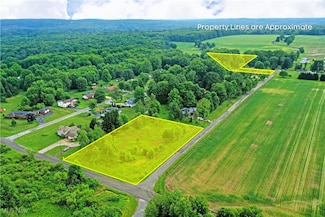 0 Jacqueline Dr NE, Brookfield Township, OH 44403