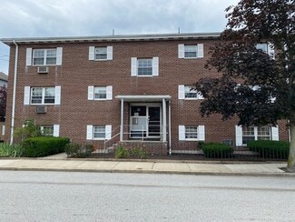 31 Pond St Unit 23, Waltham, MA 02451
