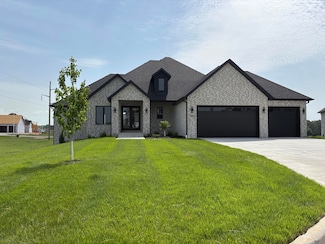 1996 N Riva Ridge Ct, Springfield, MO 65802