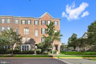 2137 Abbottsbury Way Unit 496, Woodbridge, VA 22191