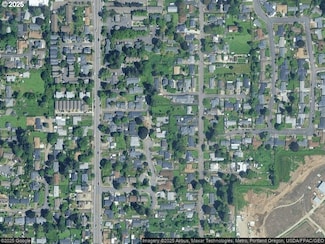 834 SE 149th Place Unit 836, Portland, OR 97233