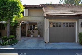 189 Stanford Ct Unit 13, Irvine, CA 92612