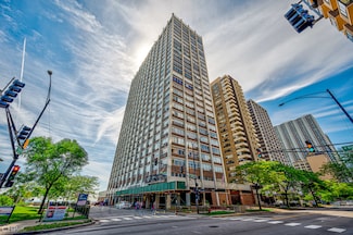 6171 N Sheridan Rd Unit 510, Chicago, IL 60660