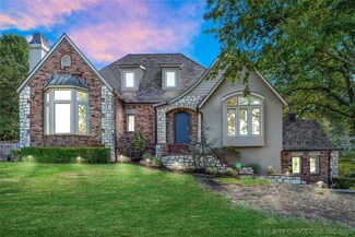 7121 S Columbia Place, Tulsa, OK 74136