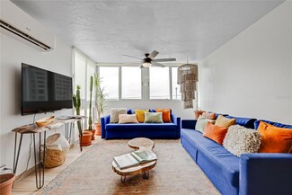 C2G6 Avenida Pontezu Pr-190 Unit 1, Carolina, PR 00983
