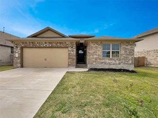 137 Periwinkle Ln, Bastrop, TX 78602