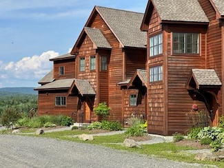19 Powderhorn Ln Unit 8B, Wilmington, VT 05363
