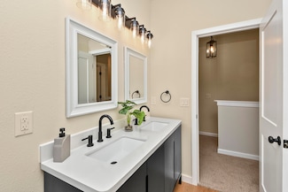 1220 E Pacific St Unit 8a, Springfield, MO 65803