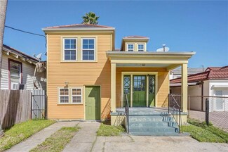 2555 Elder St, New Orleans, LA 70122
