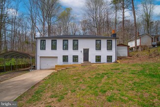 29725 Vincent Cir, Mechanicsville, MD 20659