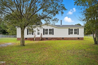 87 Holly Branch Ln, Kenly, NC 27542